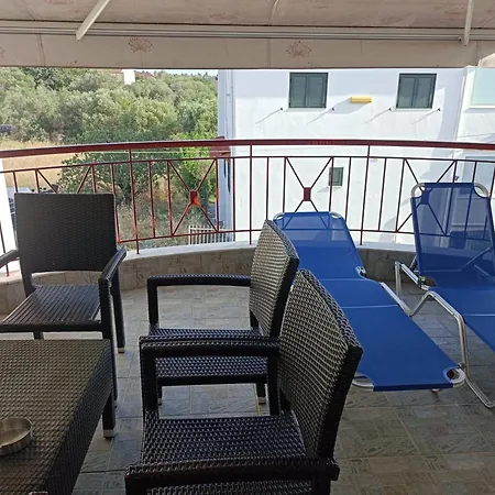 Blue Moon Nea Michaniona