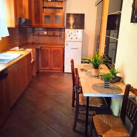 Blue Moon Michaniona