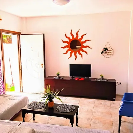 Blue Moon * Nea Michaniona