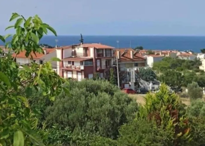 Blue Moon Nea Michaniona