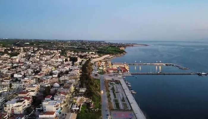 Blue Moon Nea Michaniona