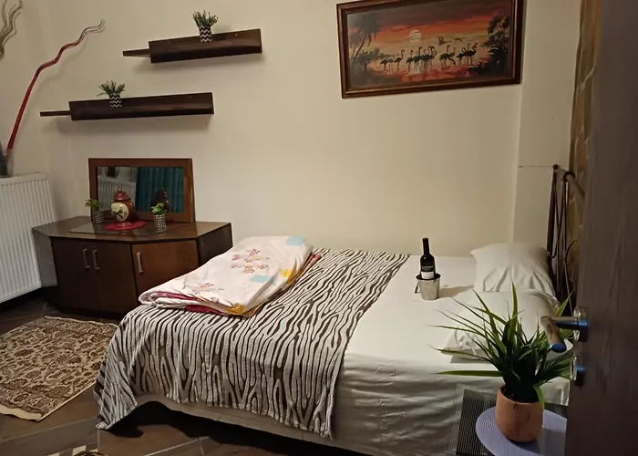 Blue Moon Nea Michaniona